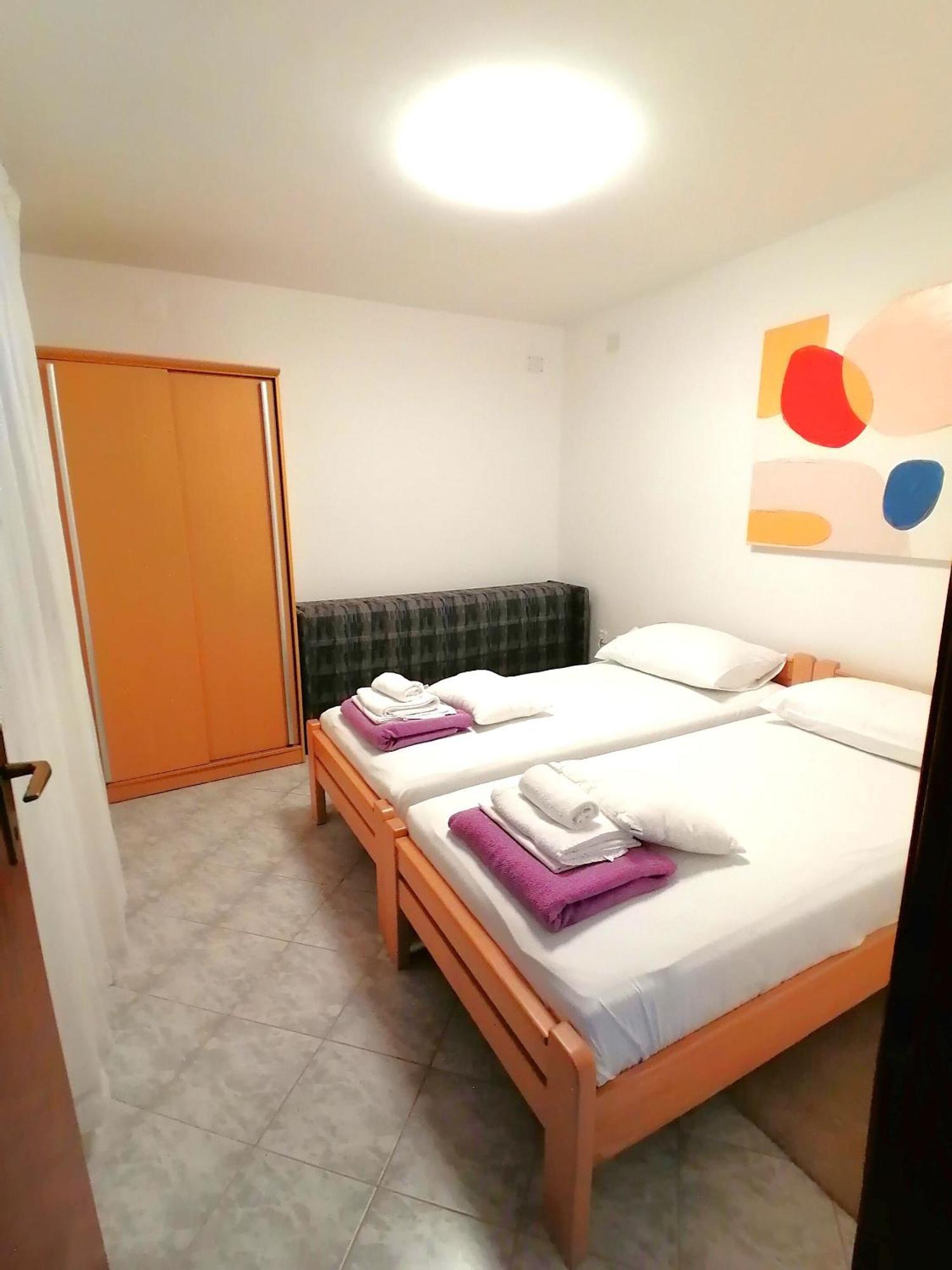 Apartments Miha Krk Town Exterior photo