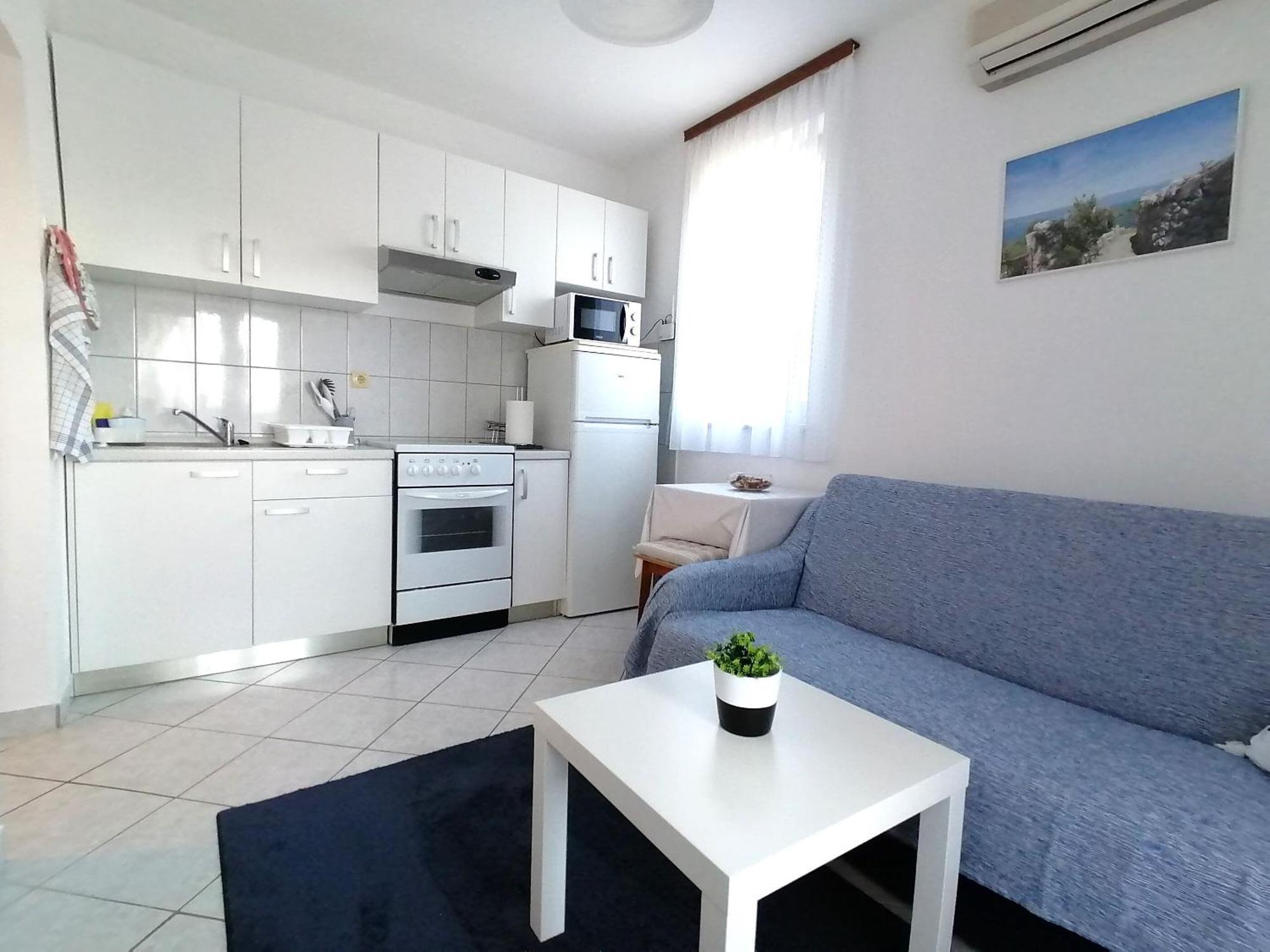 Apartments Miha Krk Town Exterior photo